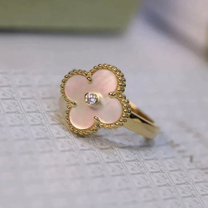 [Solara Jewelry]CLOVER PINK MOP RING GOLD DIAMOND