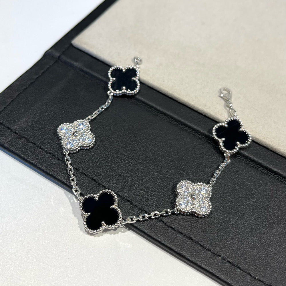 [Solara Jewelry]CLOVER 5 MOTIF ONYXS DIAMOND BRACELET SILVER