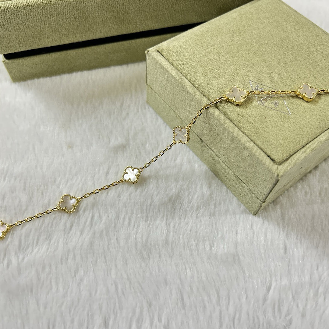 [Solara Jewelry]CLOVER 6 MOTIF WHITE MOP BRACELET