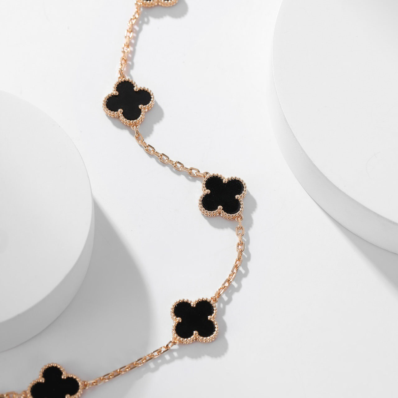 [Solara Jewelry]CLOVERS THE 10-MOTIFS ONYX NECKLACE