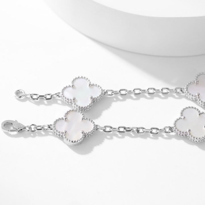 [Solara Jewelry]CLOVERS THE 10-MOTIFS WHITE MOTHER OF PEARL NECKLACE