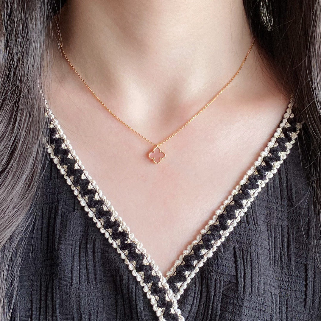 [Solara Jewelry]CLOVER 15MM PINK MOTHER-OF-PEARL SINGLE FLOWER NECKLACE
