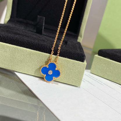 [Solara Jewelry]CLOVER 15MM DIAMOND AND BLUE AGATE NECKLACE