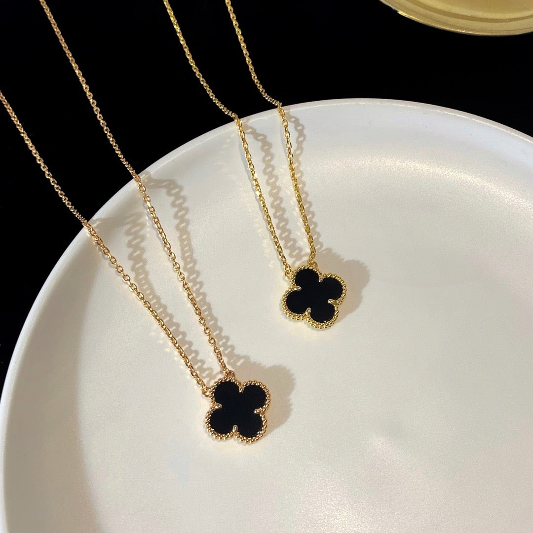 [Solara Jewelry]CLOVER 15MM BLACK ONYX SINGLE FLOWER NECKLACE