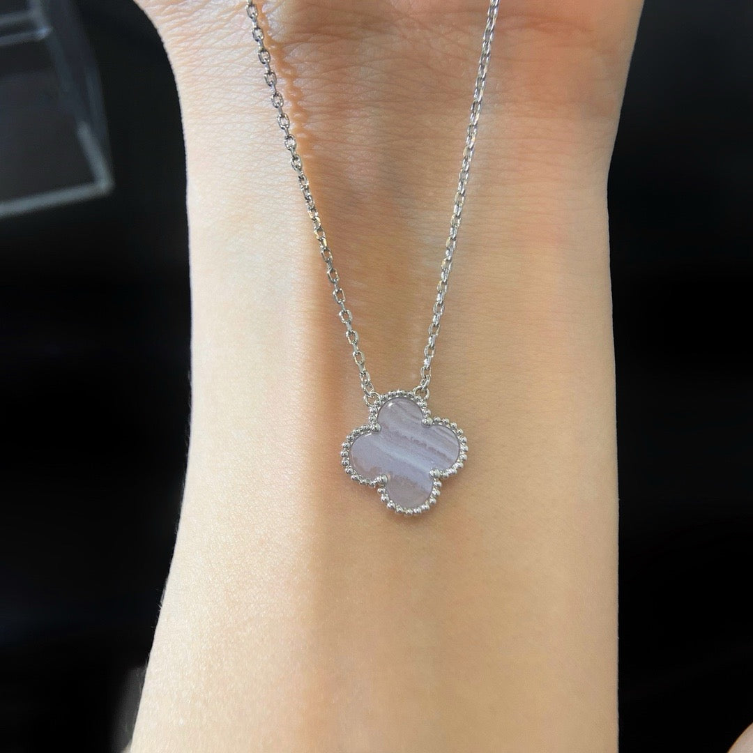 [Solara Jewelry]CLOVER 15MM BLUE CHALCEDONY NECKLACE SILVER