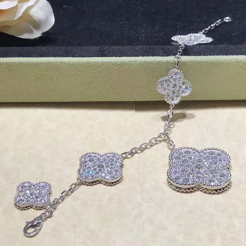 [Solara Jewelry]CLOVER 6 MOTIFS SILVER DIAMOND BRACELET