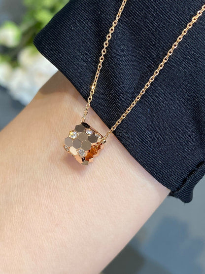 [Solara Jewelry]BEE LOVE DIAMOND NECKLACE