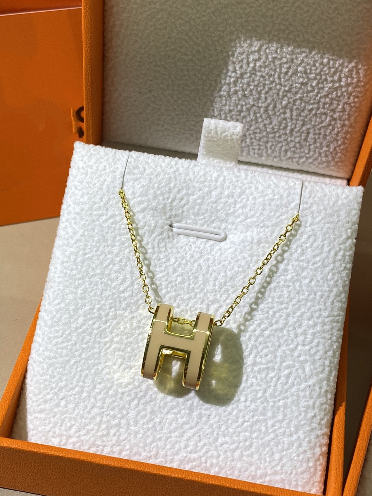 [Solara Jewelry]HM CLIC YELLOW ENAMEL GOLD NECKLACE