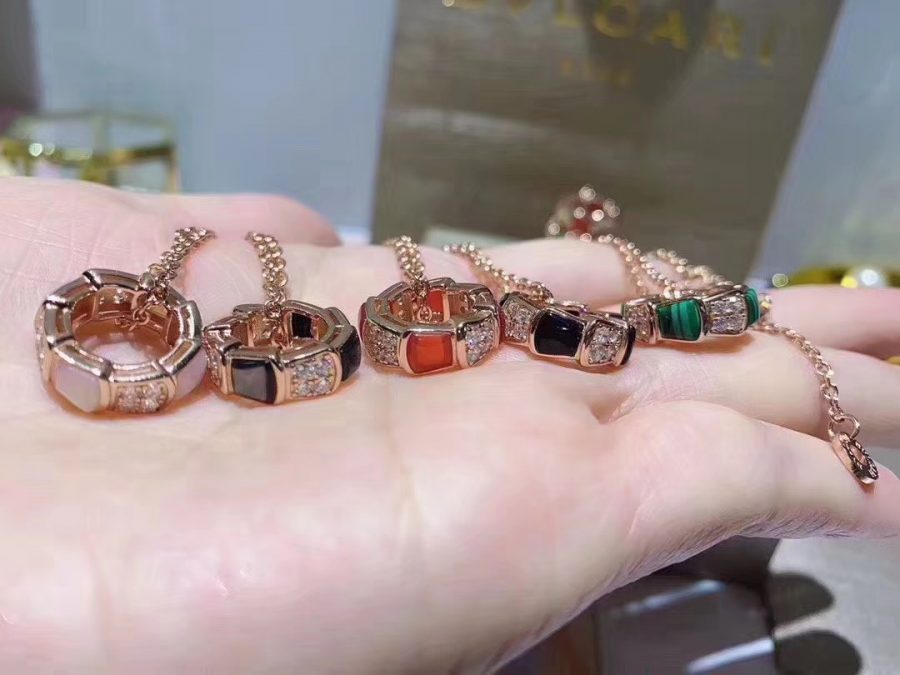 [Solara Jewelry]SERPENTI PEDANT DIAMOND NECKLACE