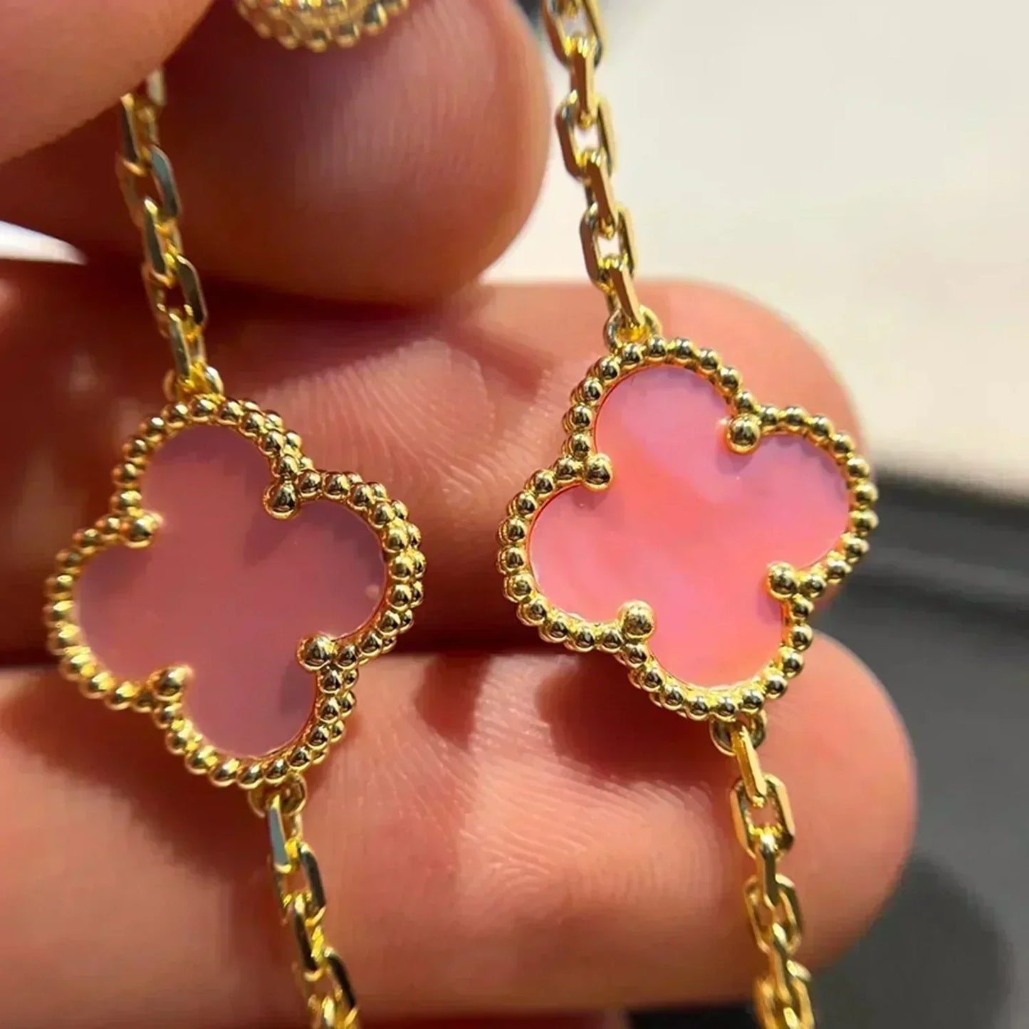 [Solara Jewelry]CLOVER 5 PINK MOP BRACELET