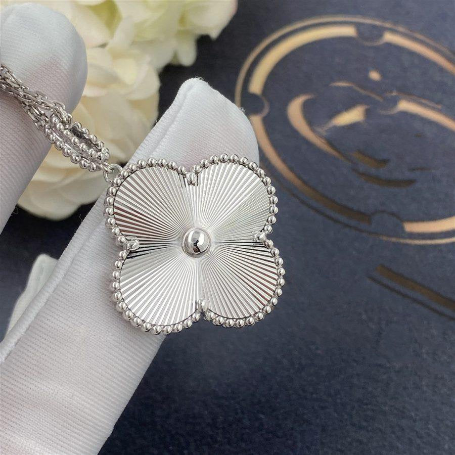 [Solara Jewelry]CLOVER 25MM SILVER BIG CLOVER NECKLACE