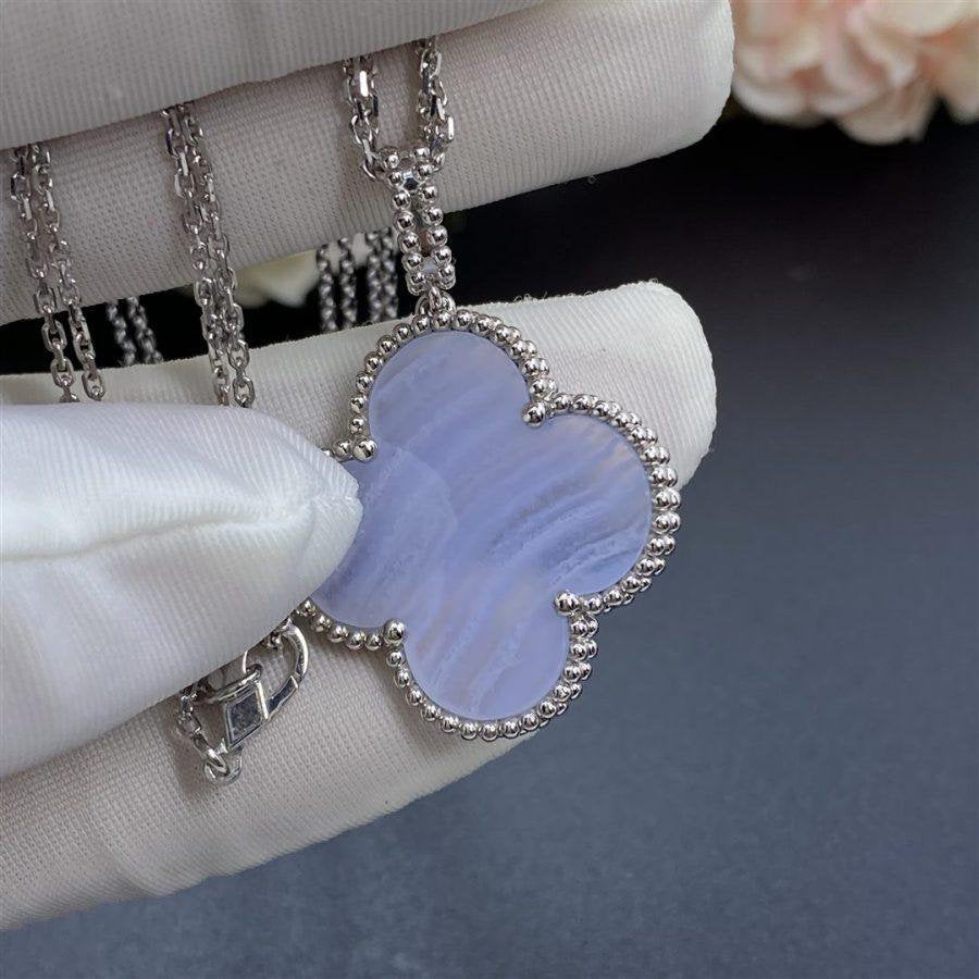 [Solara Jewelry]CLOVER SILVER CHALCEDONY BIG CLOVER NECKLACE