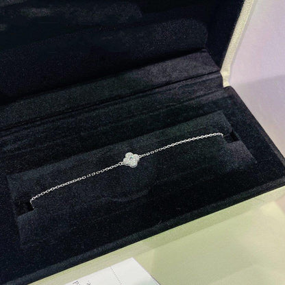 [Solara Jewelry]CLOVER  SINGLE FLOWER BRACELET SILVER